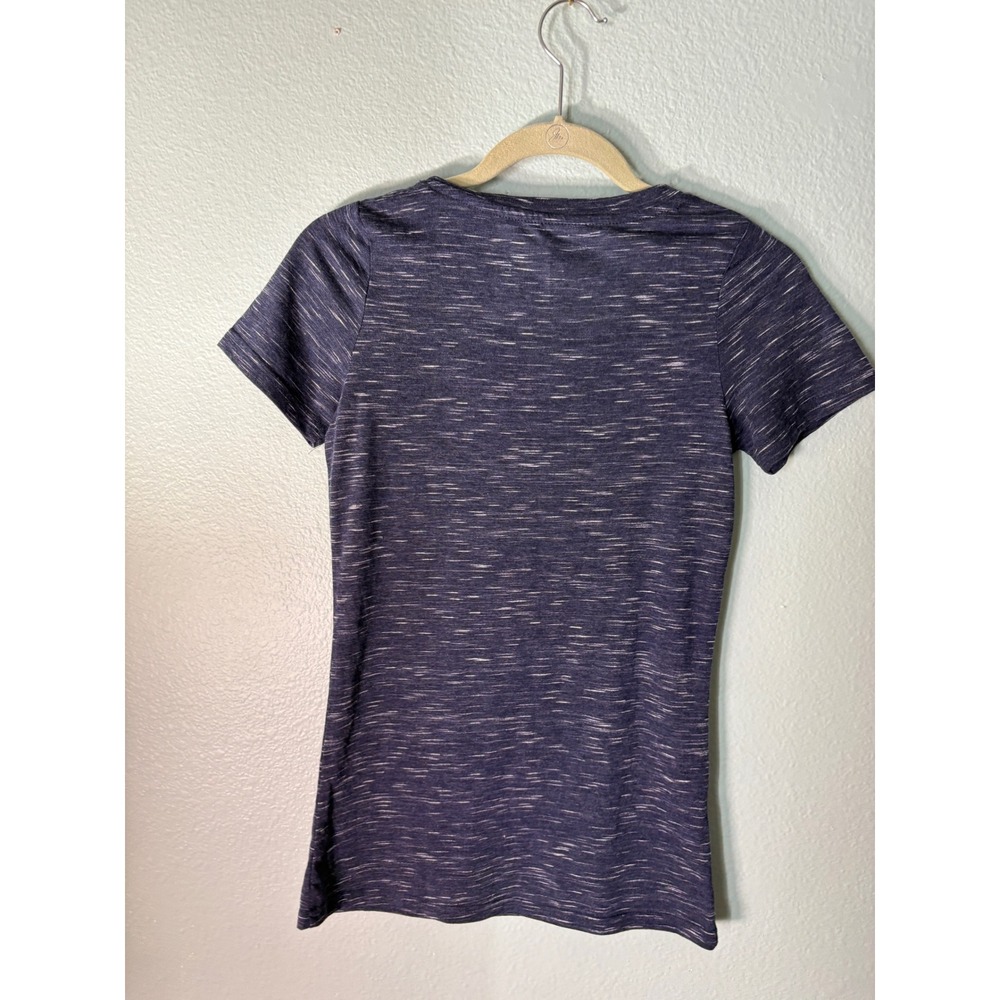 NBA Denver Nuggets Womens Navy Space Dye V-Neck Graphic T-Shirt Small NWT - Picture 2 of 4